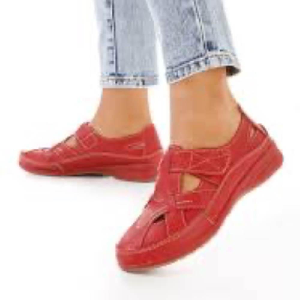 TIMBERLAND 26354-9026 Red Leather Slip On Criss Cross Sandal Shoes 9.5 - Picture 4 of 12